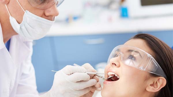 Aufklärung beim Zahnarzt