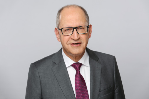 Dr. Peter Engel Corona-Leugner Zahnärzte